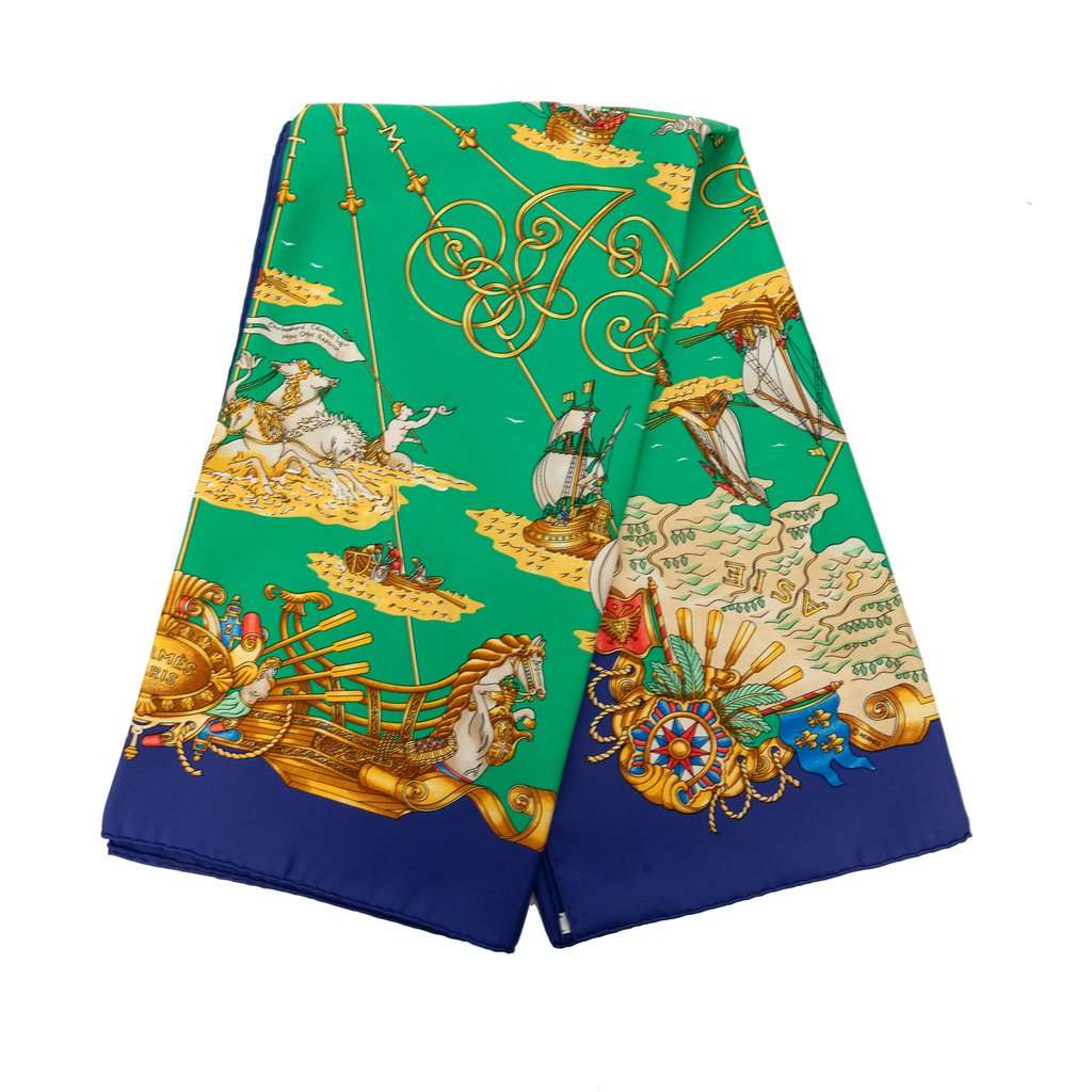 Hermès Voiles de Lumiere Silk Scarf 90 Green Very good condition - Front View
