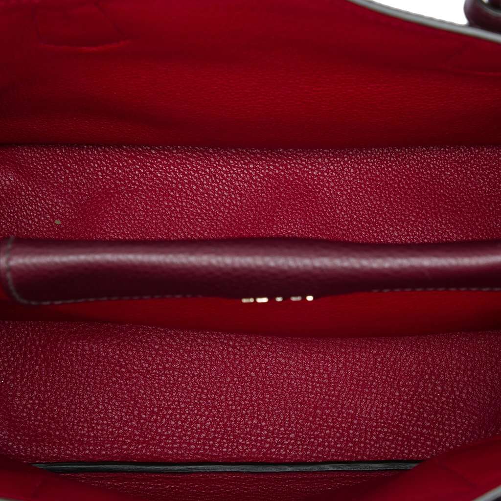 Prada Vitello Daino Double Handle Tote Red Leather Very good - Model View
