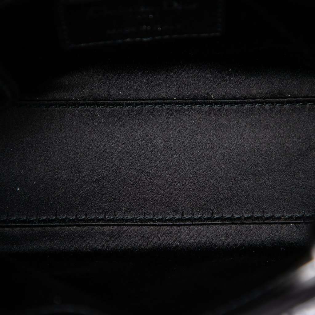 Dior Mini Velvet Cannage Strass Embellished Lady Dior Black Very good condition - Model View