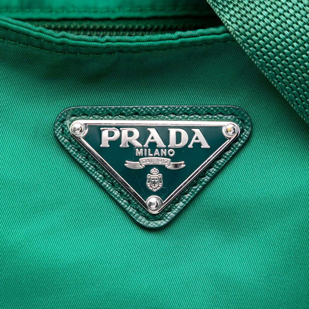 Prada Tessuto Satchel Green Very good condition - Box View