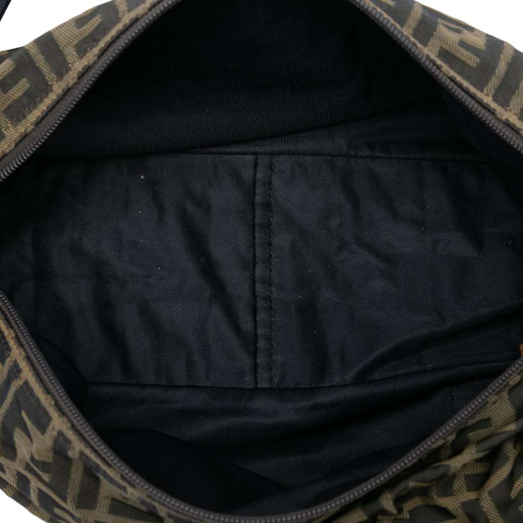 Fendi Zucca Canvas Crossbody Brown Very good condition - Model View