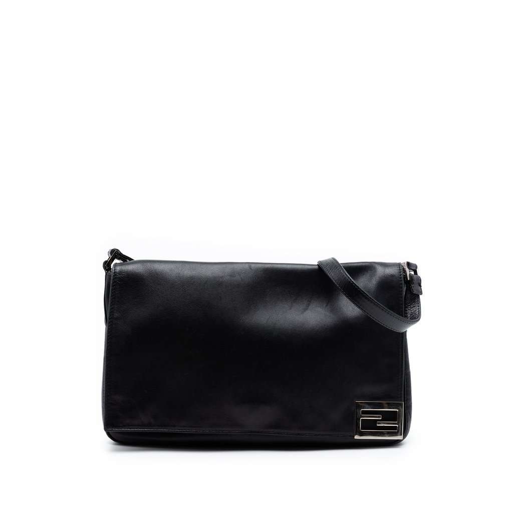 Fendi Calfskin FF Shoulder Bag Black Leather Very good - Front View