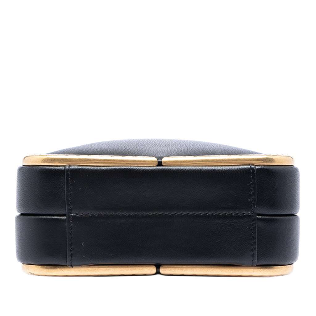 Chanel CC Lambskin and Metal Square Clutch with Chain Black Leather Very good condition - Inside View
