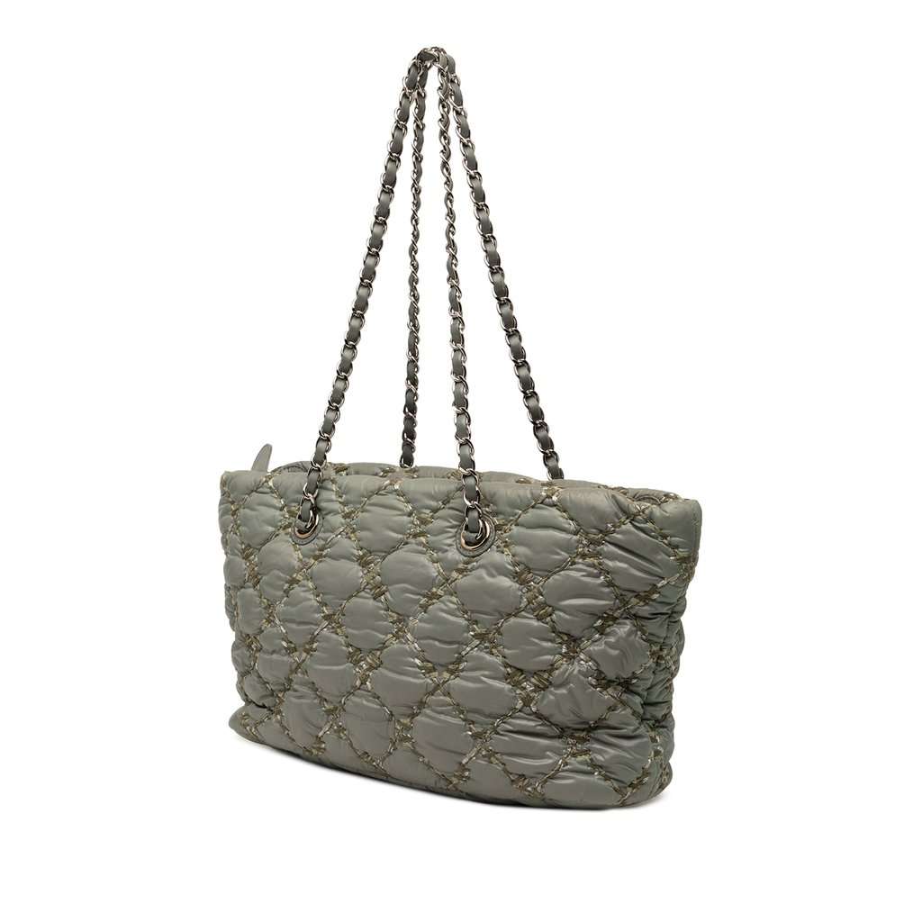 Chanel Paris Byzance Nylon Tweed On Stitch Tote Green Very good - Back View