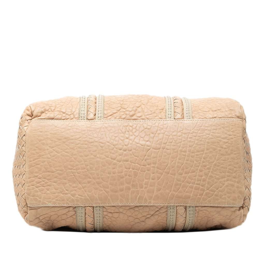 Bottega Veneta Intrecciato Trimmed Pebbled Lambskin Top Handle Bag Beige Leather Very good condition - Inside View