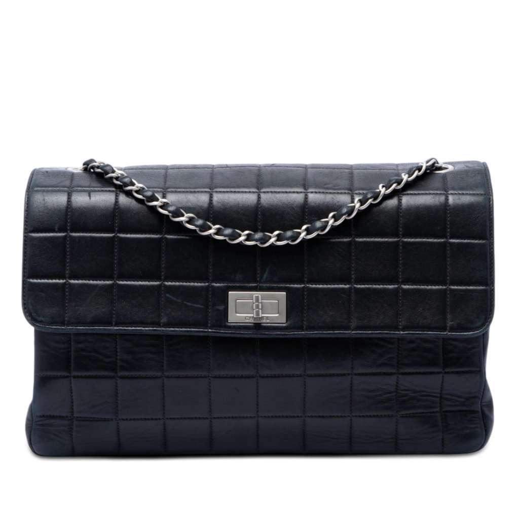 Chanel Chocolate Bar Lambskin Reissue 2.55 Single Flap Black Leather Very good condition - Front View