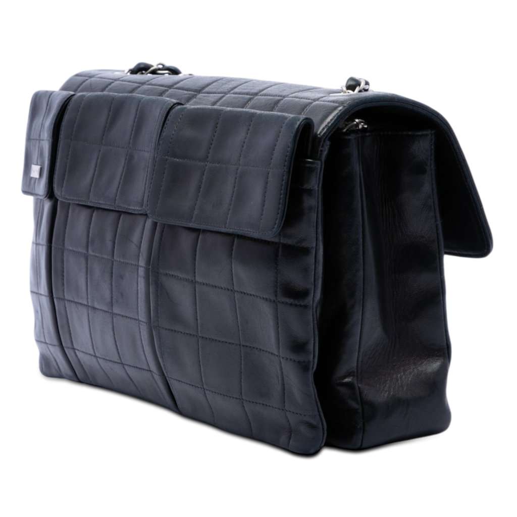 Chanel Chocolate Bar Lambskin Reissue 2.55 Single Flap Black Leather Very good condition - Back View
