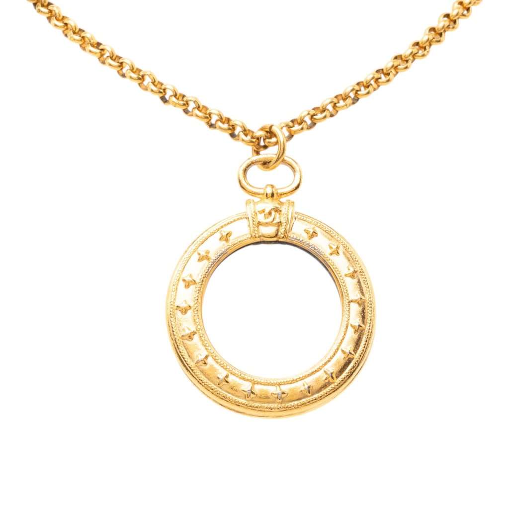 Chanel CC Gold Plated Magnifying Glass Pendant Necklace Gold Metal Very good condition - Back View