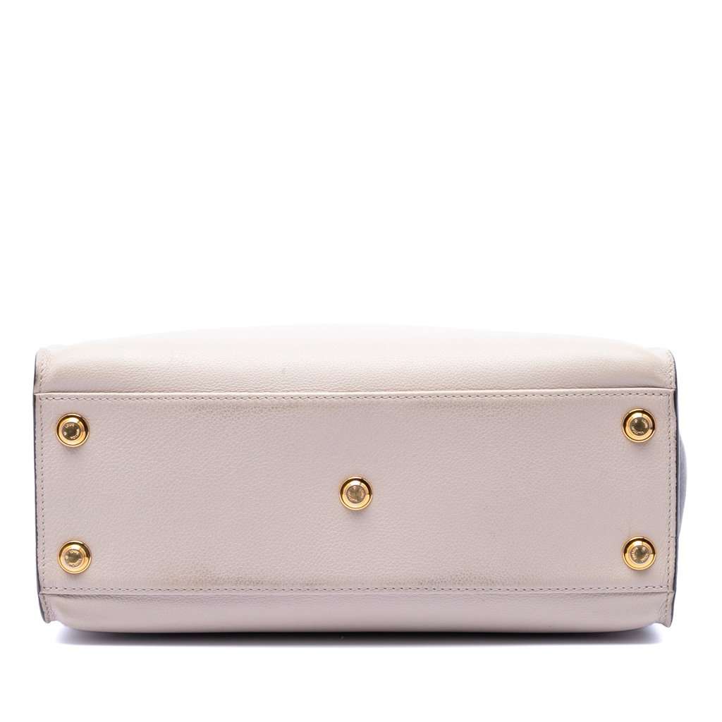 Louis Vuitton Monogram On My Side MM Beige Leather Very good condition - Inside View