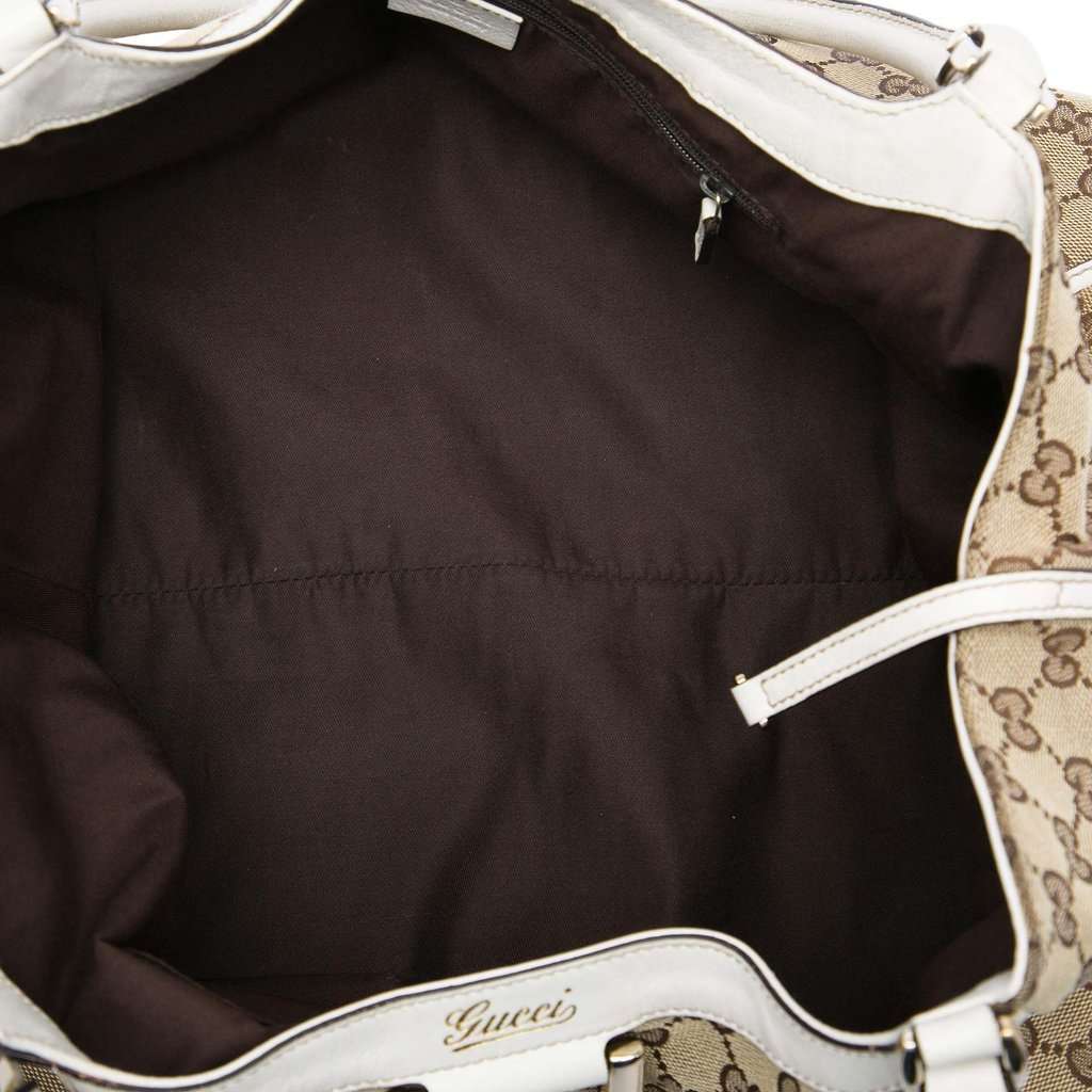 Gucci GG Canvas Abbey D Ring Shoulder Bag Beige Very good condition - Model View