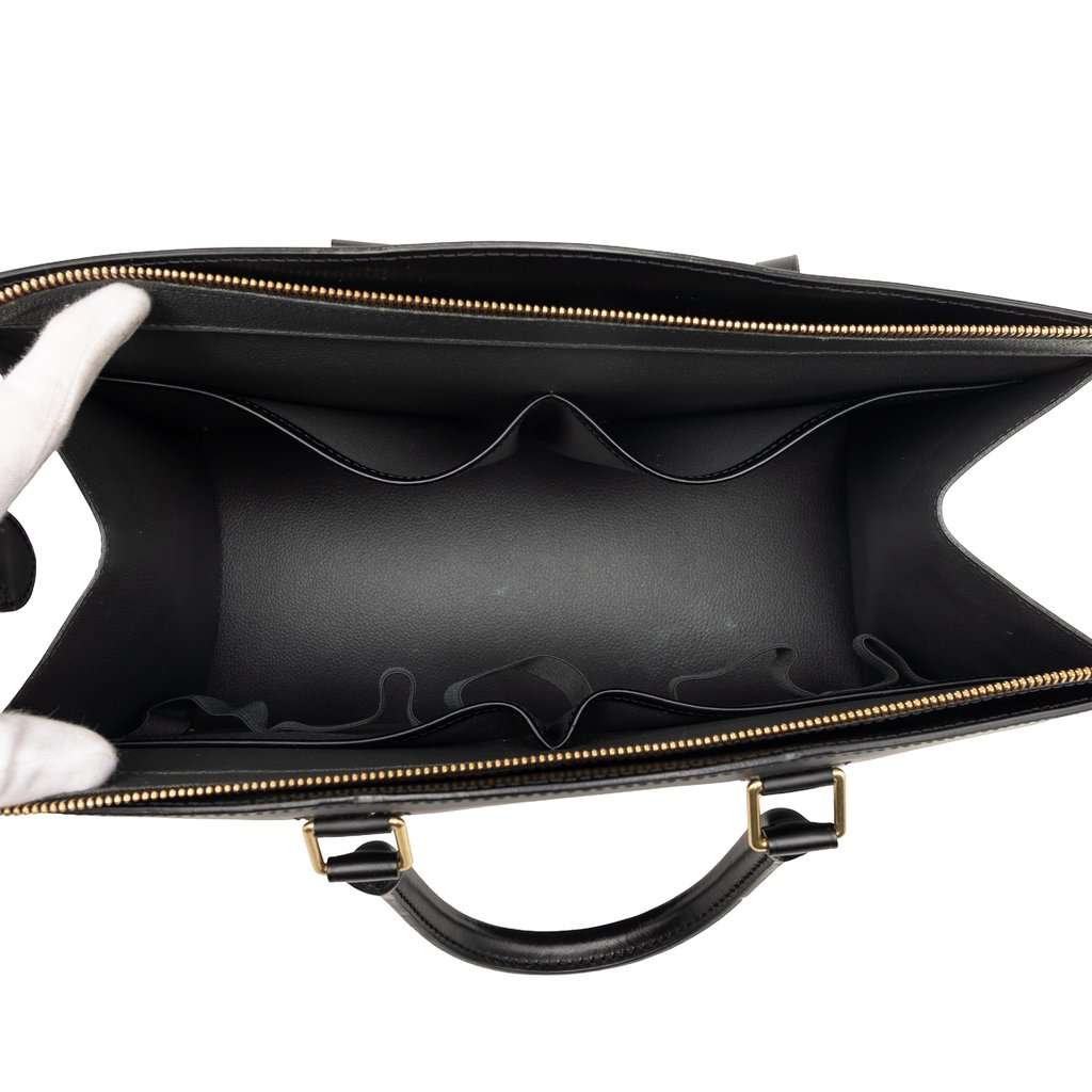 Louis Vuitton Epi Riviera Black Leather Very good condition - Model View