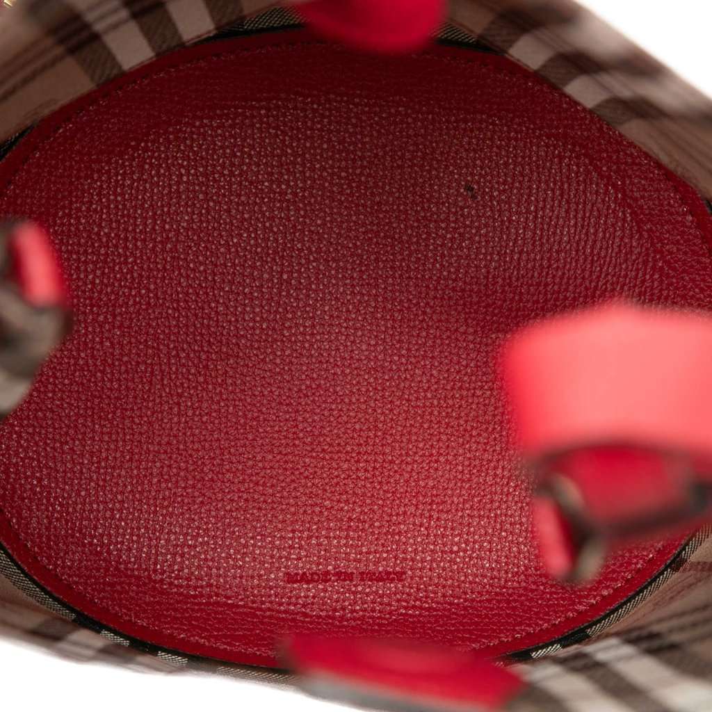 Burberry Grained Calfskin Lorne Bucket Bag Red Leather Very good condition - Model View