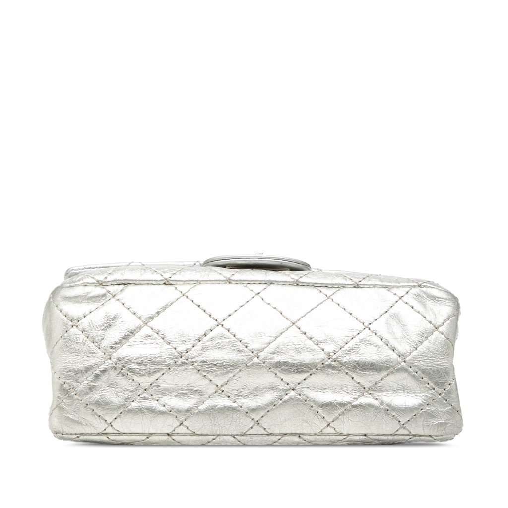Chanel Metallic Aged Calfskin Reissue 2.55 Double Flap 224 Silver Leather Very good - Inside View