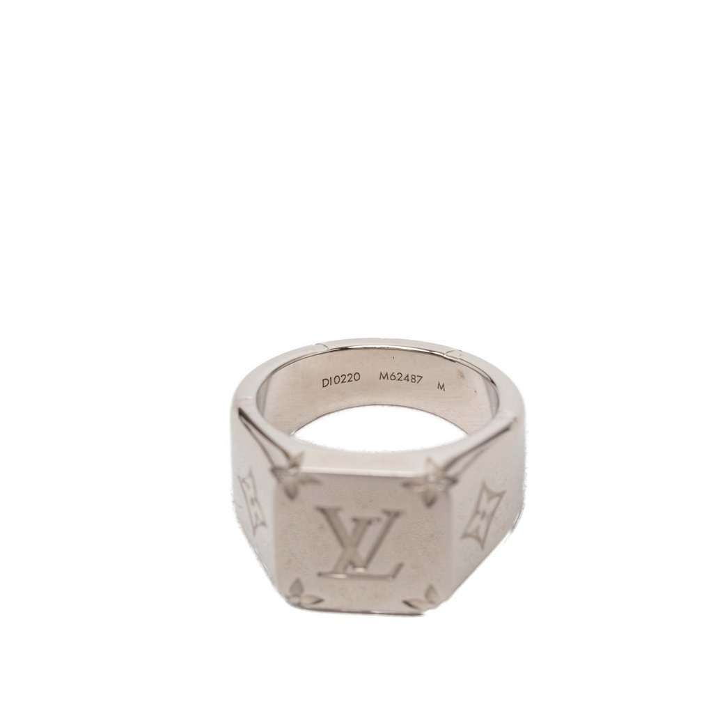 Louis Vuitton Brass Monogram Signet Ring M Silver Metal Very good condition - Box View