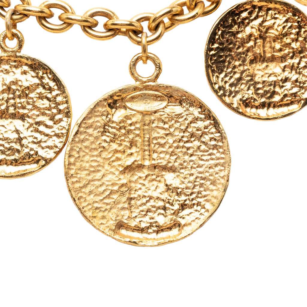 Chanel CC Gold Plated Medallion Collar Necklace Gold Metal Very good condition - Back View