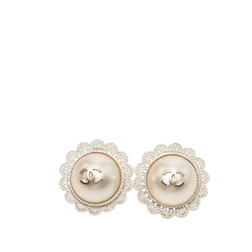 Chanel CC Gold Plated Faux Pearl Lace Push Back Earrings Gold Metal Very good - Front View