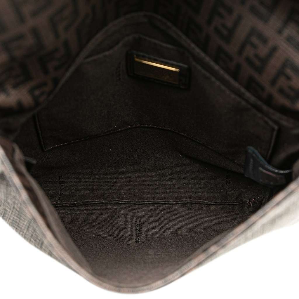 Fendi Zucchino Spalmati Crossbody Brown Very good - Model View