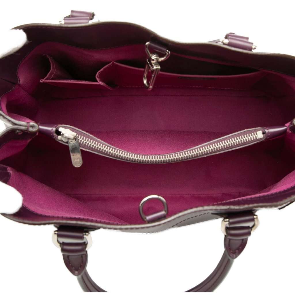 Louis Vuitton Epi Passy PM Purple Leather Very good - Model View