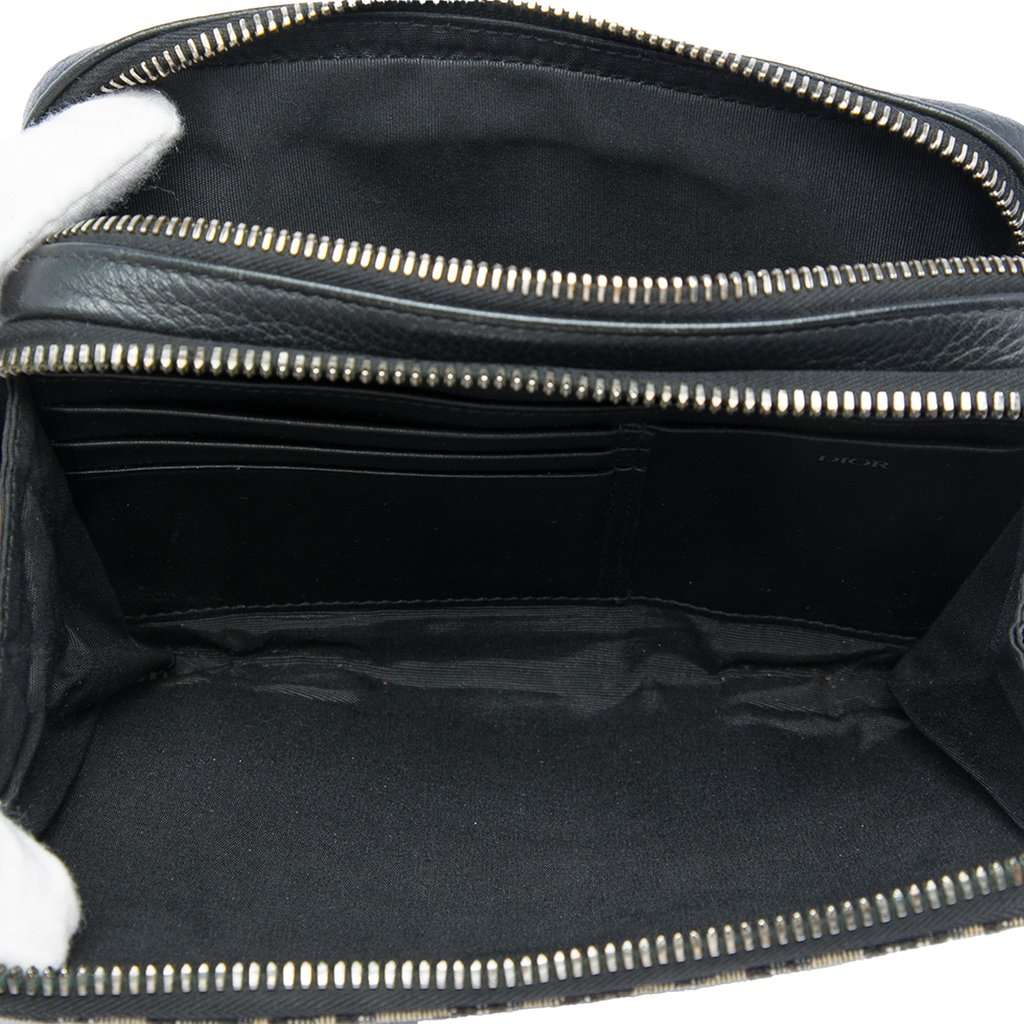 Dior Oblique Canvas Zipped Pouch with Strap Blue Very good condition - Model View
