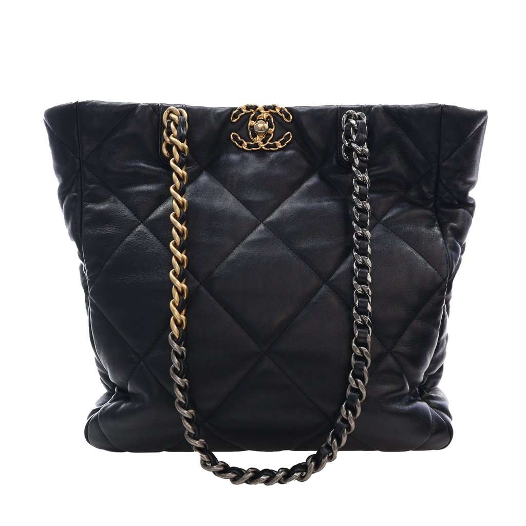 Chanel Lambskin 19 Vertical Shopping Tote Black Leather Very good condition - Front View