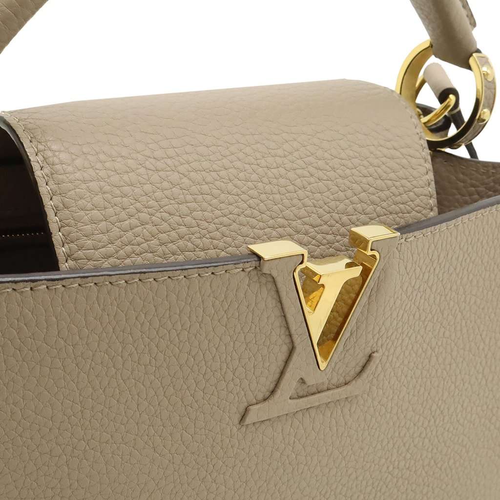 Louis Vuitton Taurillon Capucines BB Beige Leather Very good condition - Box View