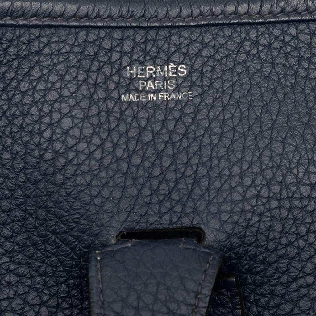 Hermès Clemence Evelyne III 29 Blue Leather Very good condition - Box View