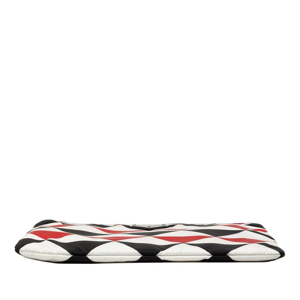 Prada Nylon Geometric Triangle Pattern Flat Clutch White Very good condition - Inside View