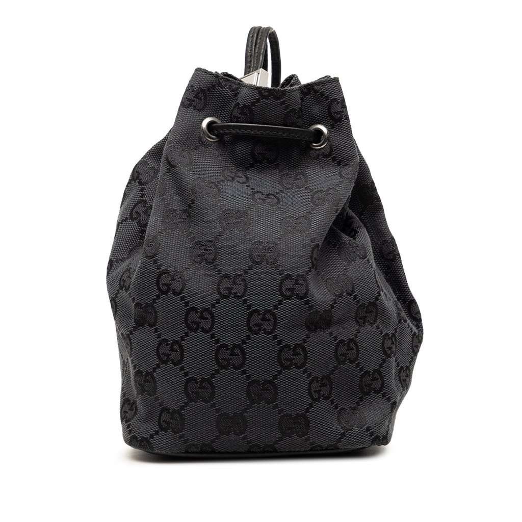 Gucci GG Canvas Drawstring Bucket Bag Black Very good condition - Front View