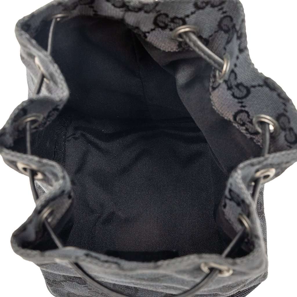 Gucci GG Canvas Drawstring Bucket Bag Black Very good condition - Model View