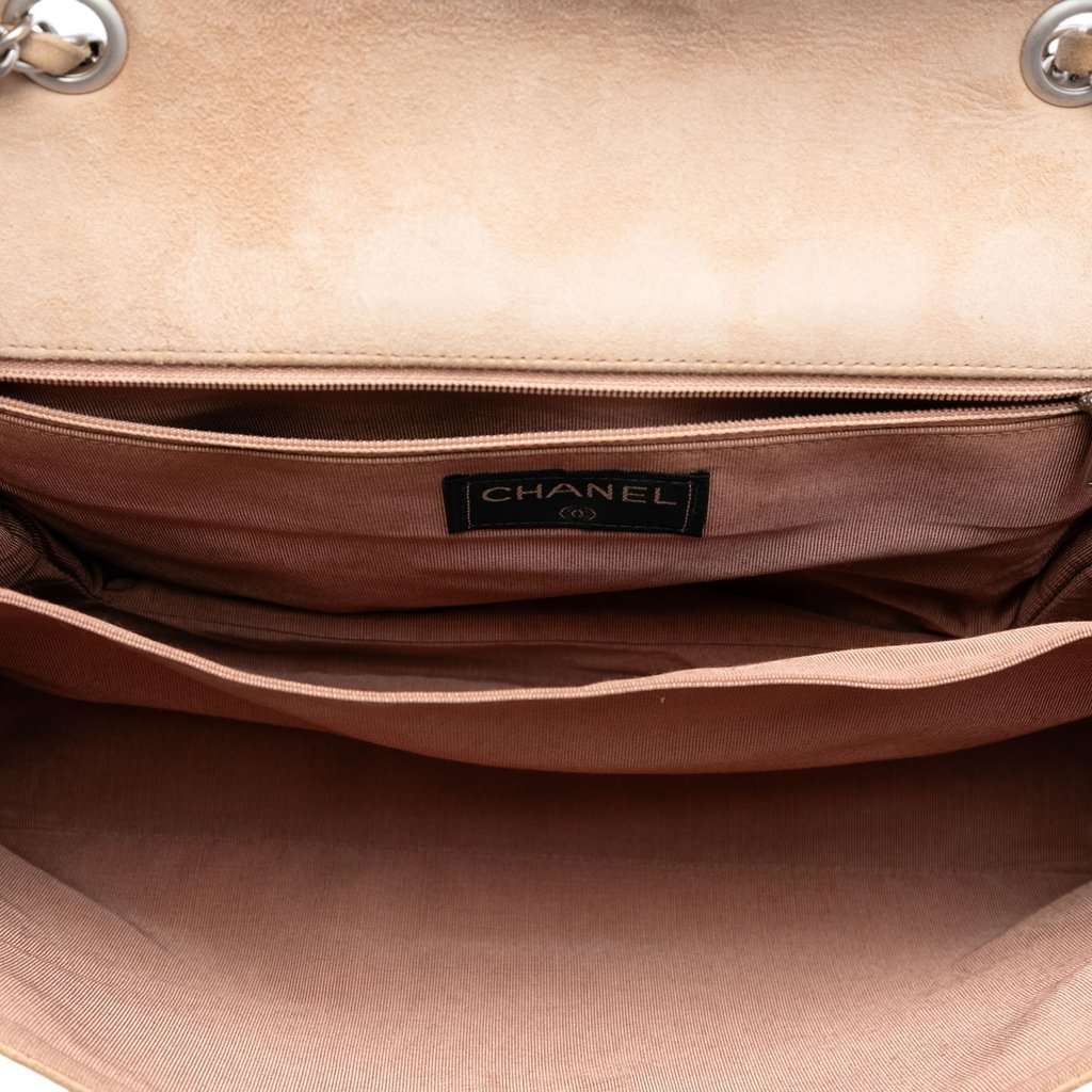 Chanel Choco Bar Suede Mademoiselle Turnlock Flap Brown Leather Very good condition - Model View