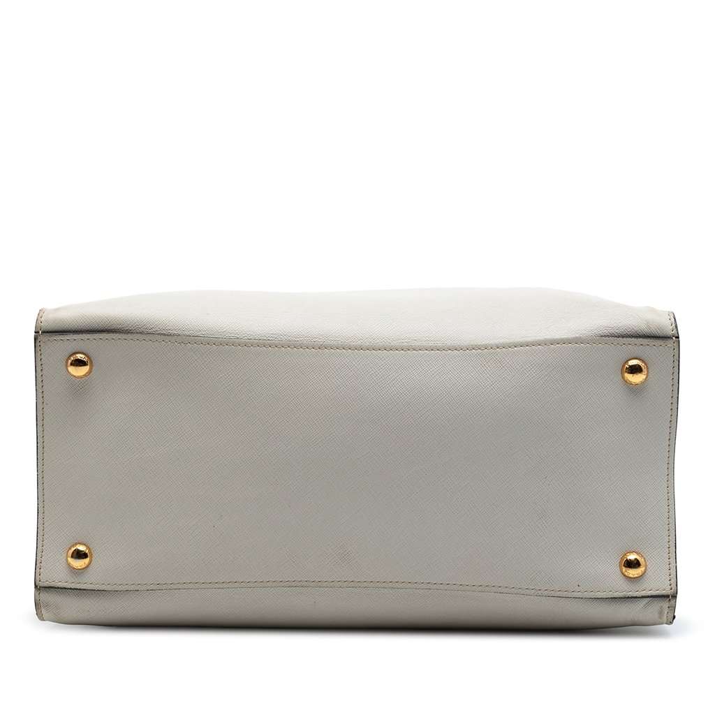 Prada Saffiano Soft Triple Pocket Tote White Leather Very good - Inside View