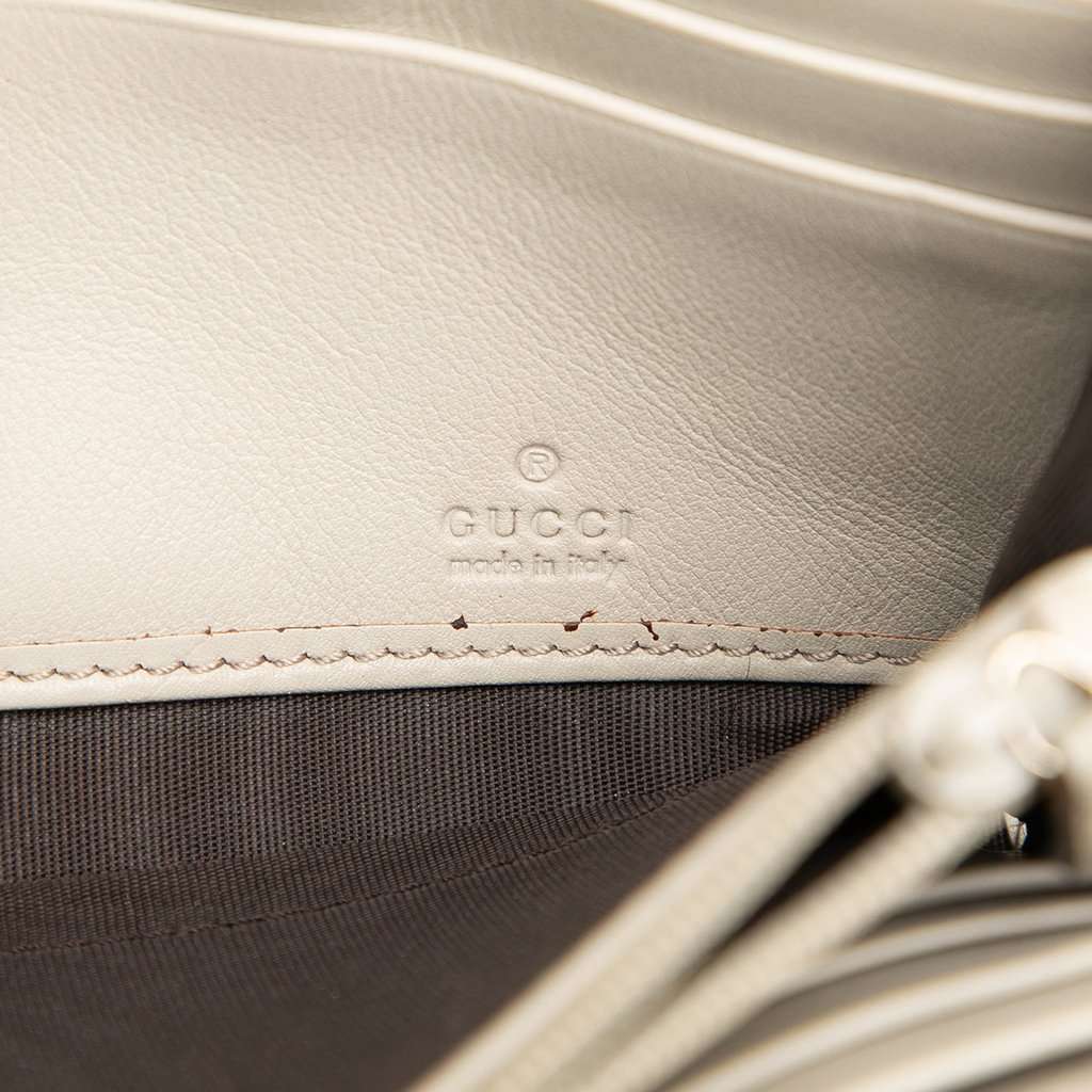 Gucci Microguccissima Nice Long Wallet White Leather Very good - Box View