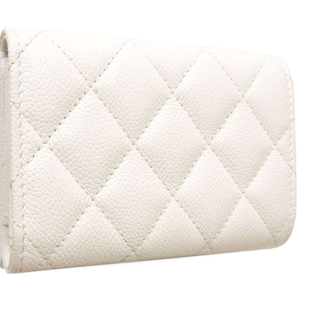 Chanel CC Quilted Caviar Flap Card Holder Wallet White Leather Very good condition - Back View