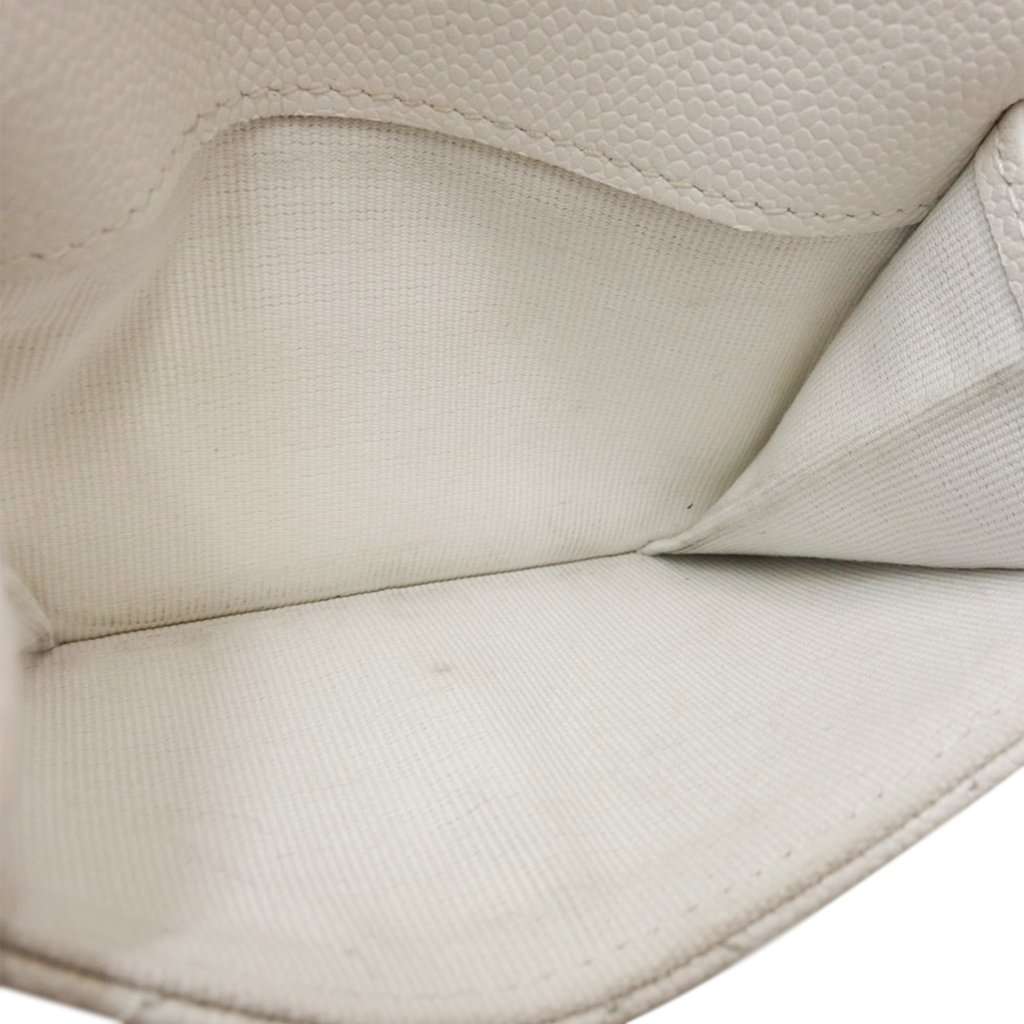 Chanel CC Quilted Caviar Flap Card Holder Wallet White Leather Very good condition - Inside View