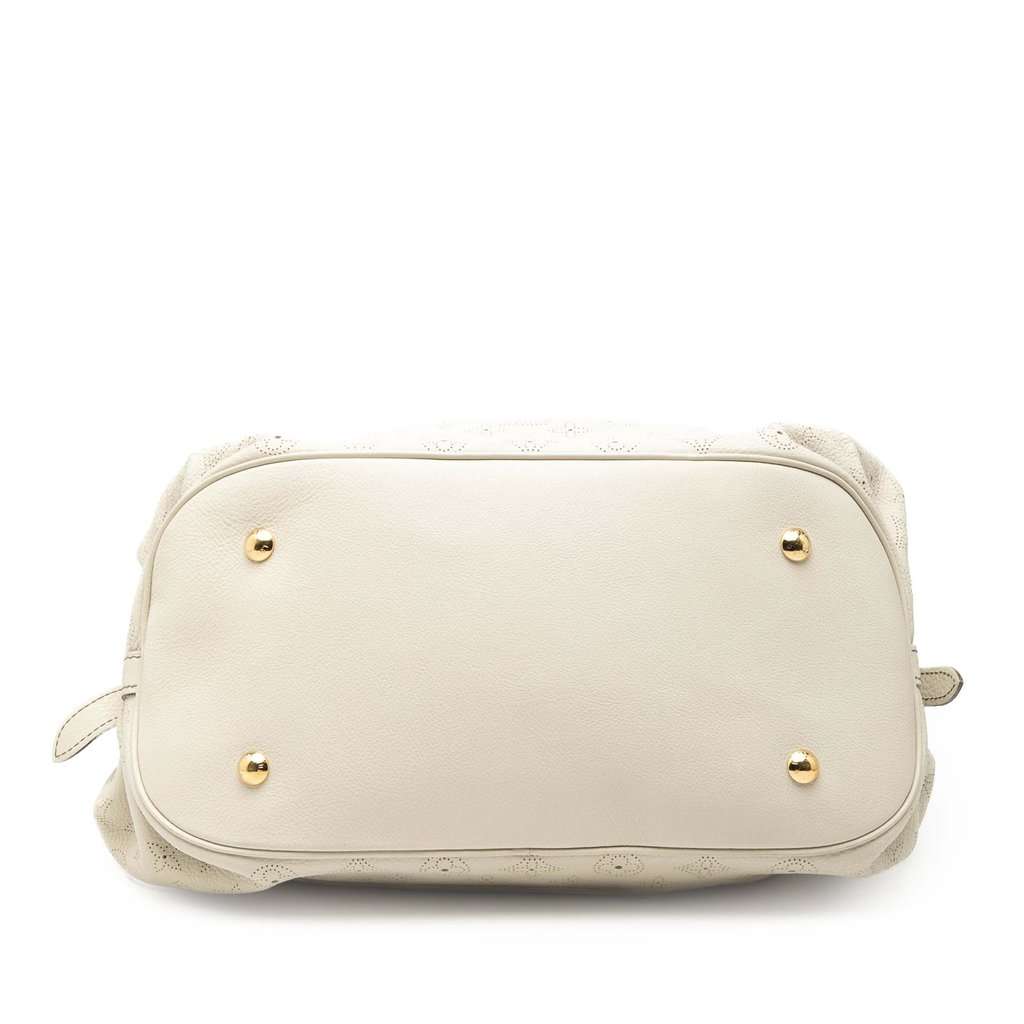 Louis Vuitton Monogram Mahina XL White Leather Very good condition - Inside View