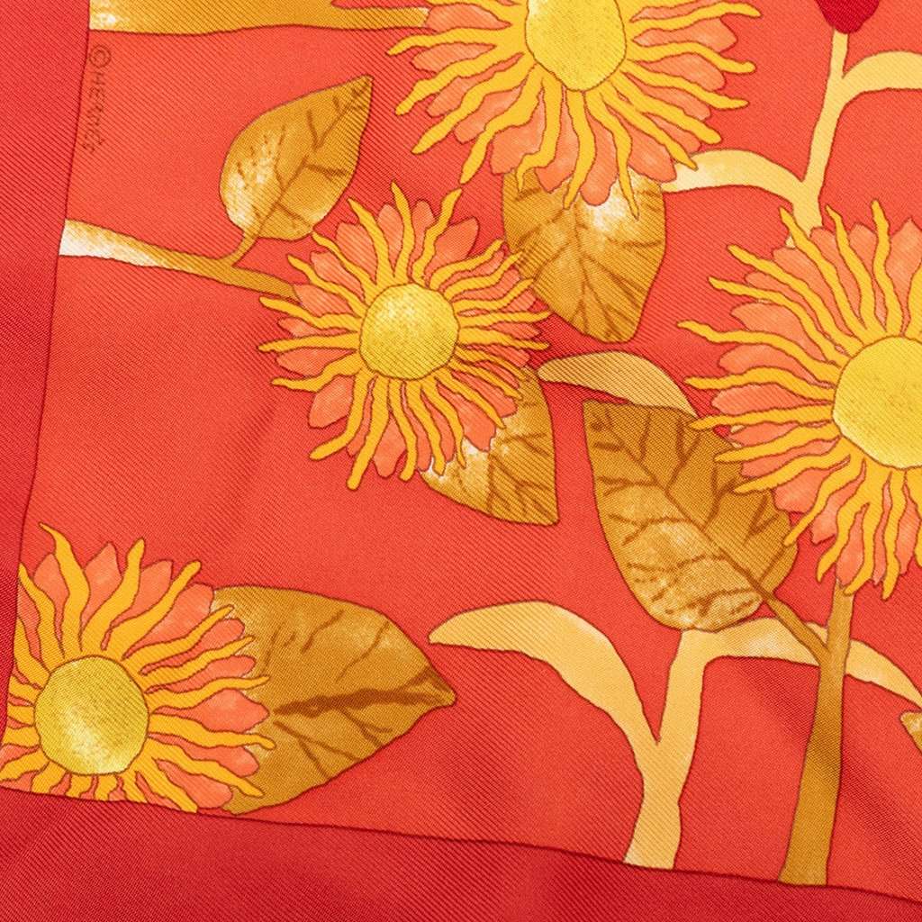Hermès Tourne Sols Silk Handkerchief Orange Very good condition - Back View