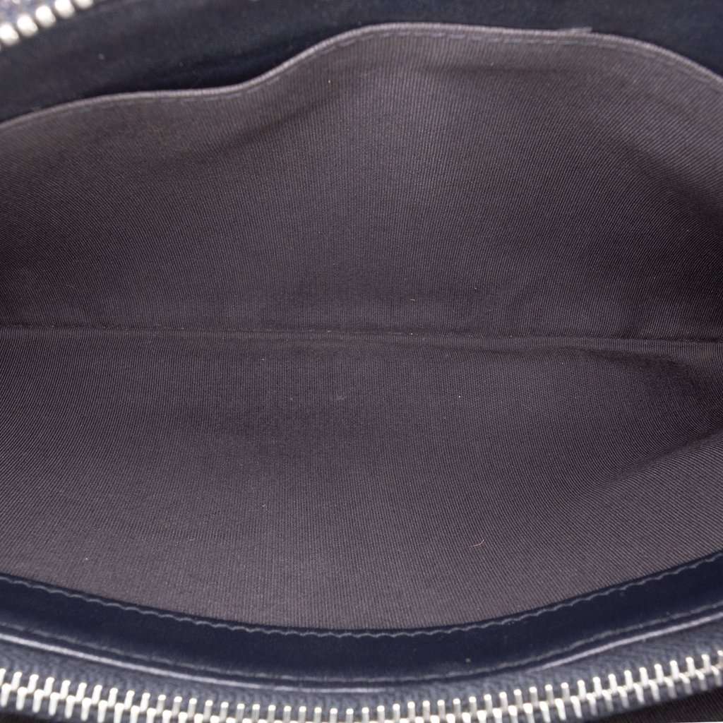 Chanel Denim Deauville Double Compartment Clutch Blue Very good - Model View