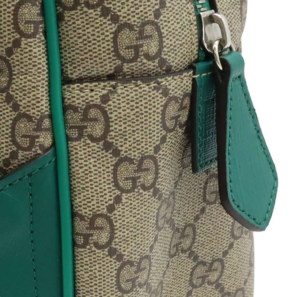 Gucci Peter Rabbit Childrens GG Supreme Apple Backpack Beige Very good condition - Model View