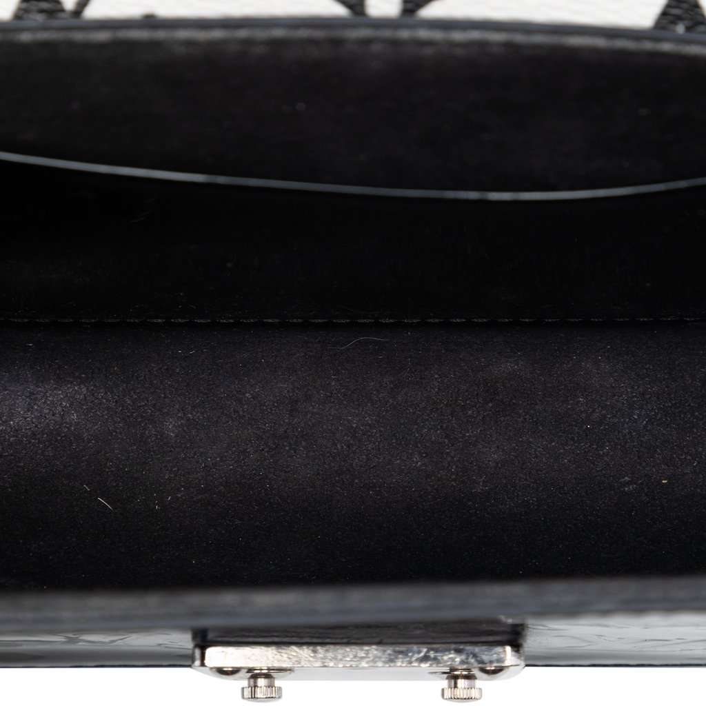 Louis Vuitton Monogram Vernis Wynwood Black Leather Very good condition - Model View