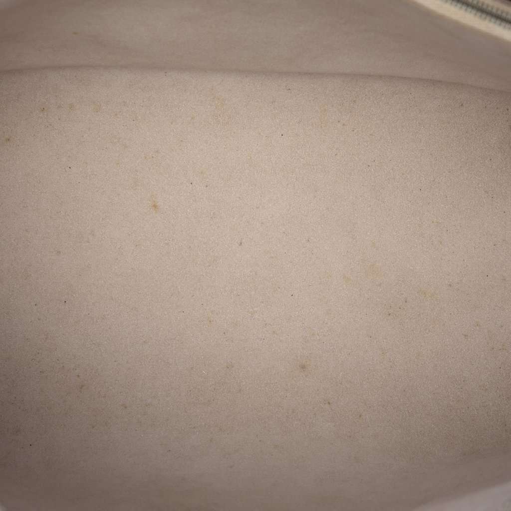 Louis Vuitton Epi Pont Neuf GM White Leather Very good condition - Model View