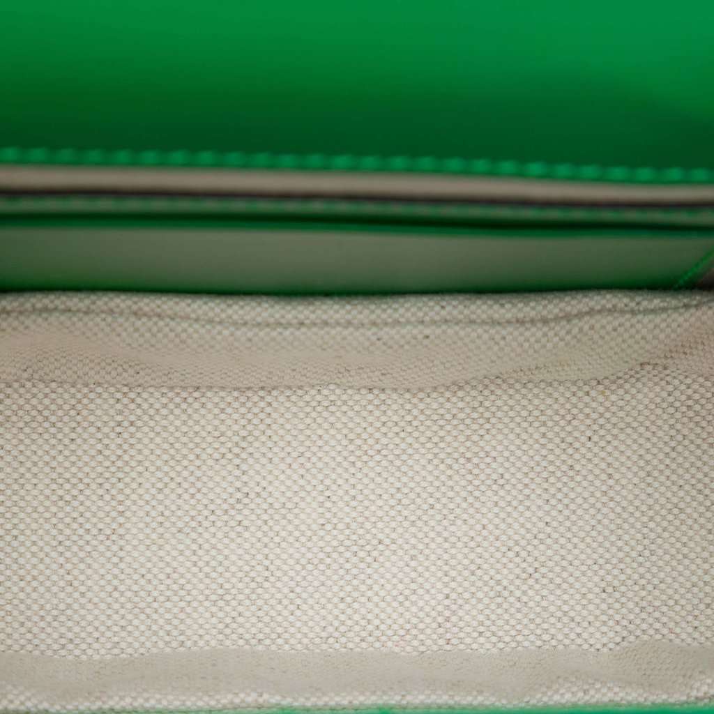 Gucci Mini Calfskin 1947 Bamboo Top Handle Bag Green Leather Very good condition - Model View