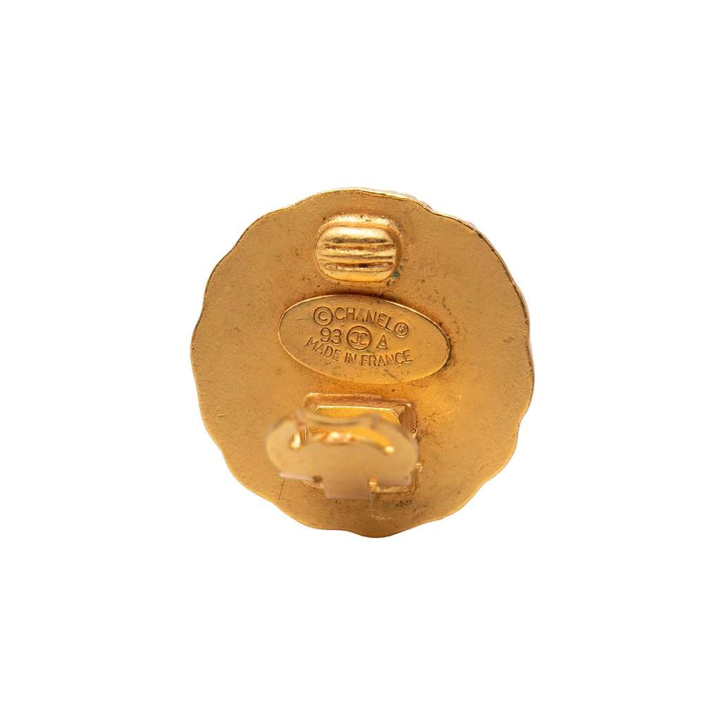 Chanel CC Gold Plated Round Clip On Earrings Gold Metal Very good condition - Inside View