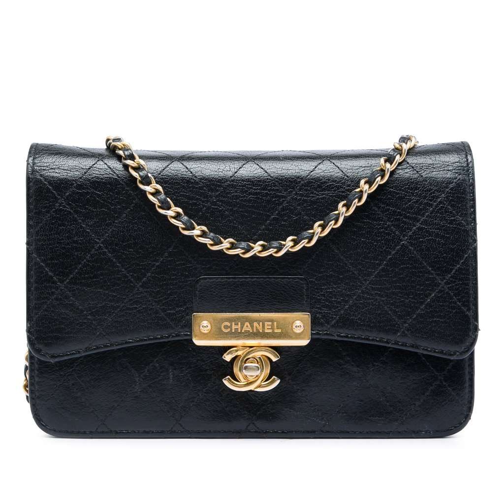 Chanel Stitched Goatskin Golden CC Wallet On Chain Black Leather Very good - Front View