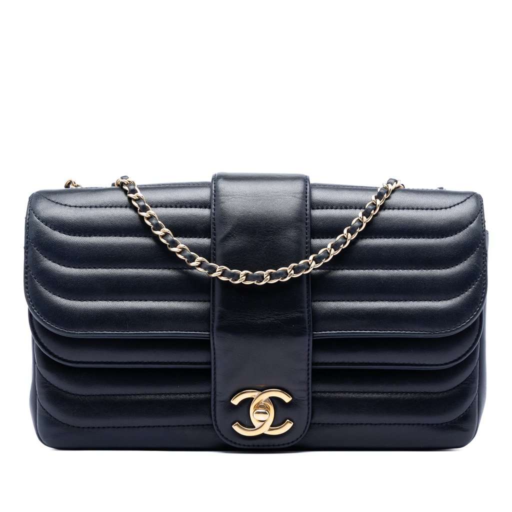 Chanel CC Horizontal Quilted Lambskin Double Flap Blue Leather Very good - Front View