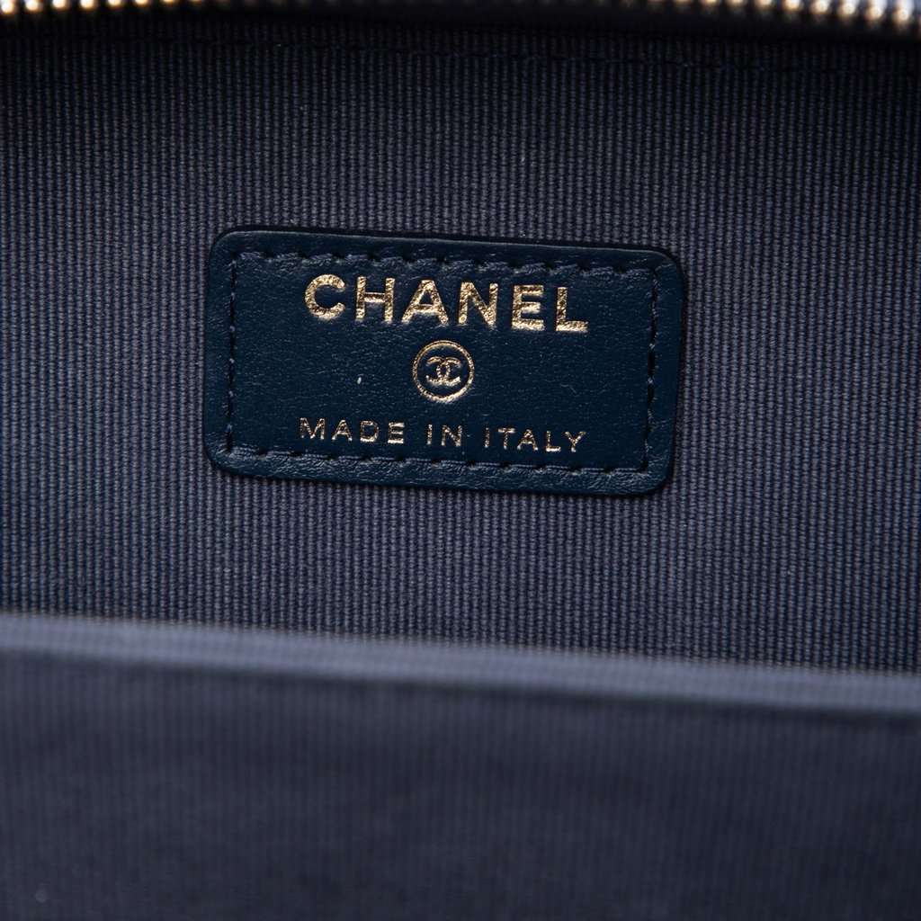 Chanel CC Printed Denim Camera Case Blue Very good - Box View