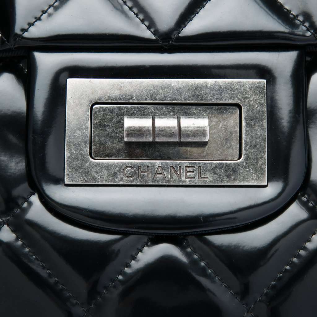 Chanel Quilted Patent Reissue 2.55 Travel Flap XXL Black Leather Very good - Box View