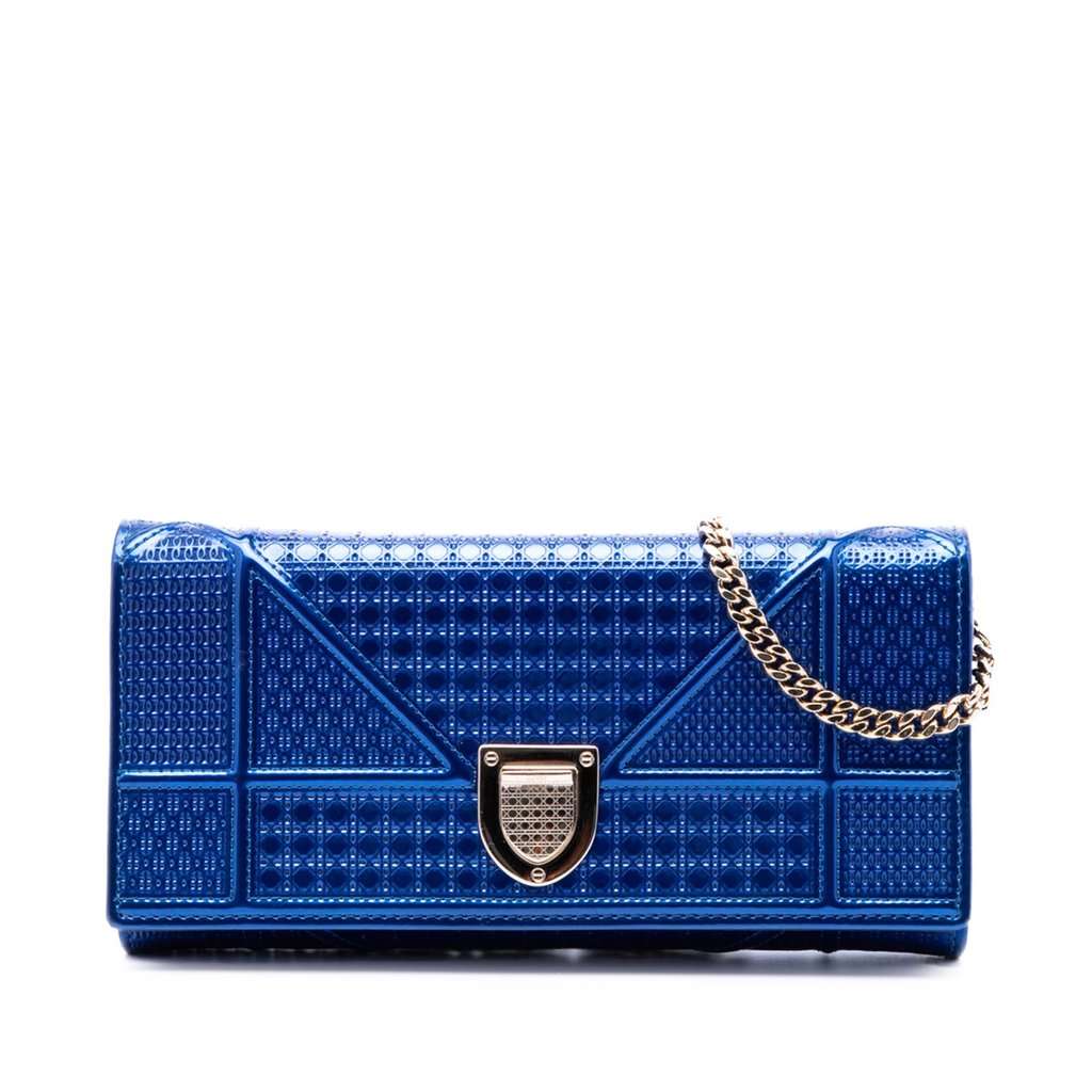 Dior Metallic Patent Microcannage Diorama Wallet on Chain Blue Leather Very good condition - Front View