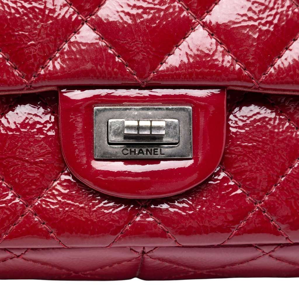 Chanel Quilted Crinkled Patent Reissue 2.55 Double Flap 226 Red Leather Very good condition - Box View