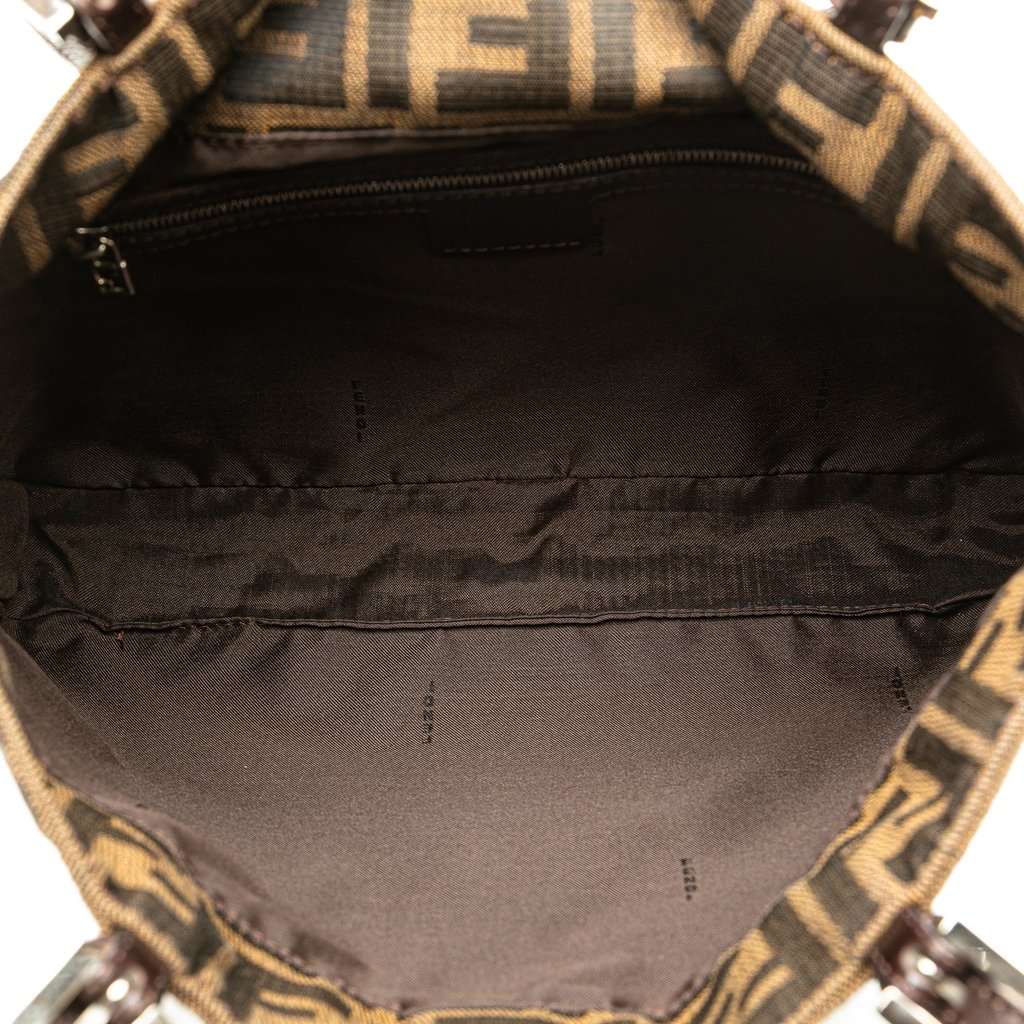Fendi Zucca Canvas Shoulder Bag Brown Very good condition - Model View