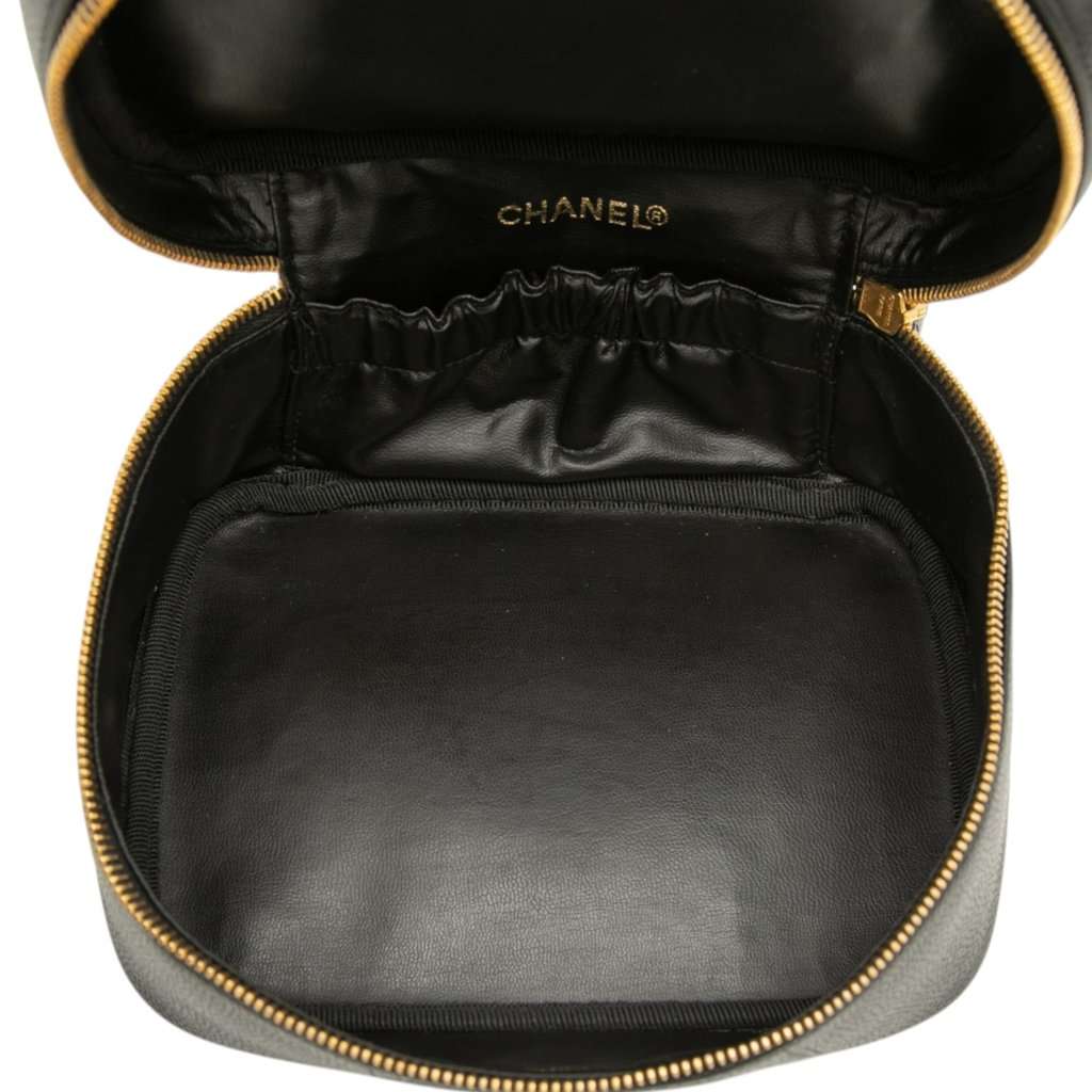Chanel CC Caviar Vanity Case Black Leather Very good - Model View